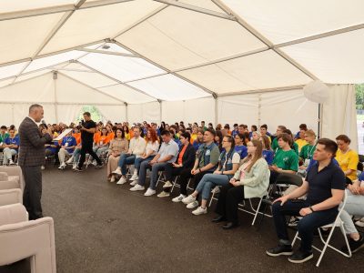 Reslublikanski Lager Volonterov 1